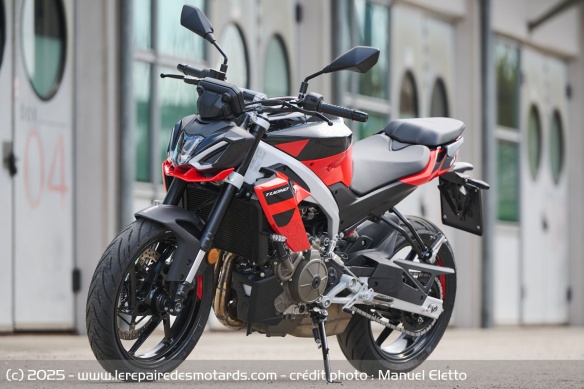 L'Aprilia Tuono 457
