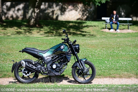 Une moto cossue et accessible