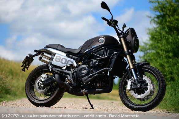 Bicylindre en ligne, 4T, refroidissement liquide, Euro5
