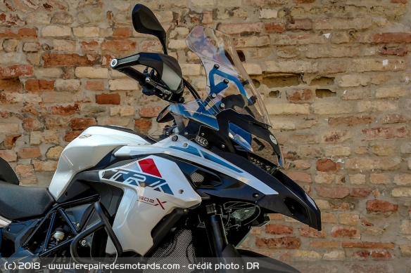 Phare de la Benelli TRK 502 X
