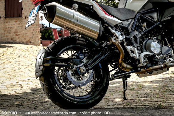 Roue arrière de la Benelli TRK 502 X