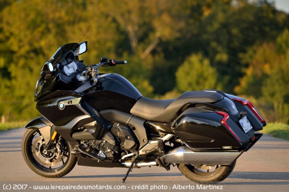 La BMW K1600B