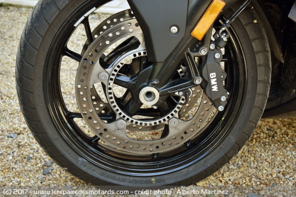 Les freins de la BMW K1600B