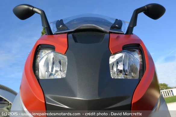 Double optique avant BMW C650Sport