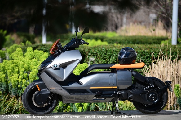 Essai scooter électrique BMW CE-04
