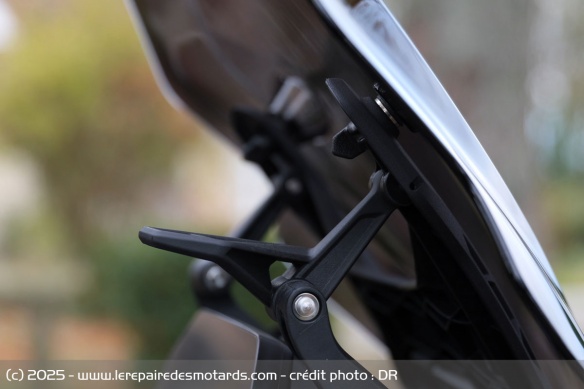 Le réglage de la bulle de la BMW F 800 GS