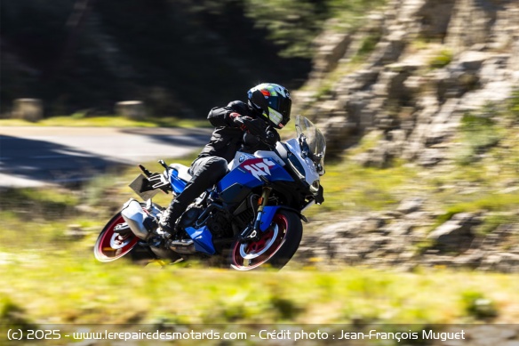 Essai moto BMW F 900 XR