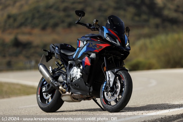 Le touring toujours plus sportif