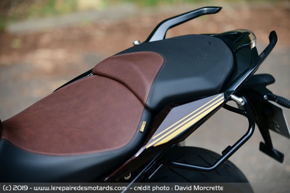 Selle à 820 mm