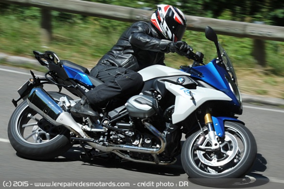 Du rythme facile au guidon de la bmw r1200rs