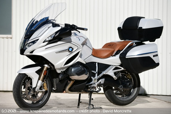 BMW R 1250 RT Finition Pro, Option 719 et top-case