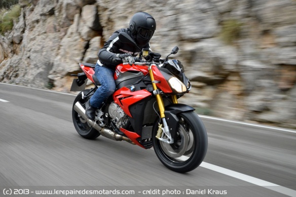 BMW S1000R