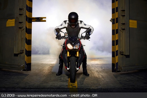BMW S1000R en ville