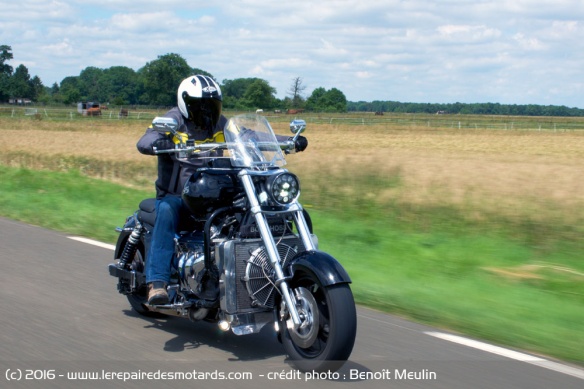 Boss Hoss BHC3-LS3 sur route