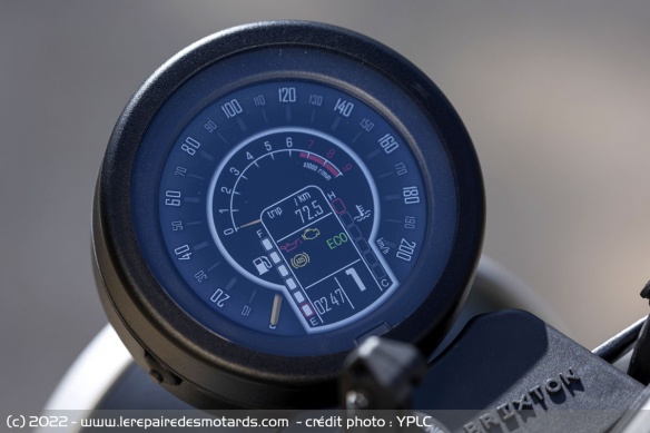 Compteur TFT qui change en fonction du mode de conduite Eco ou Sport