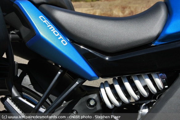 Amortisseur de la CF Moto 650 GT