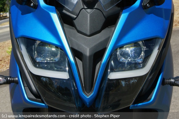 Les phares de la CF Moto 650 GT