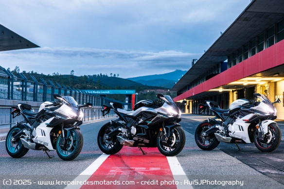 La CFMOTO 675SR-R s'affiche à partir de 7.899 euros