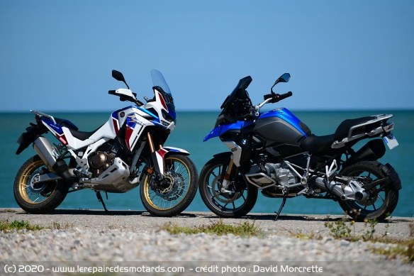 BMW 1250 GS / Honda Africa Twin 1100 en tout-terrain