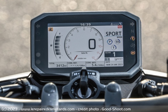 Compteur de la Honda CB750 Hornet
