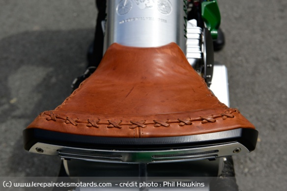La selle est bien plus confortable qu'il n'y parait au premier abord