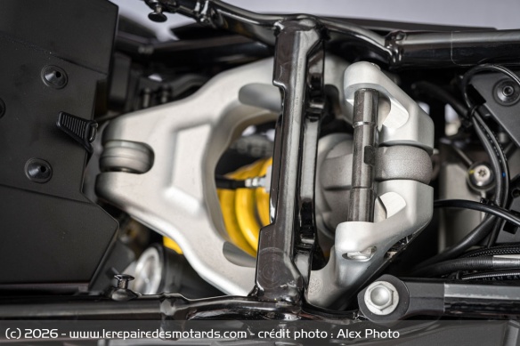 La suspension arrière de la Ducati DesertX V2