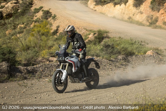 Essai moto Ducati DesertX V2