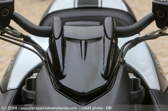 Face Ducati Diavel