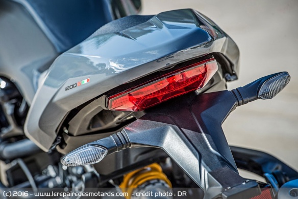 Feu arrière de la Ducati Monster 1200 S