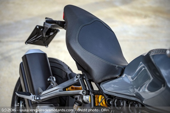 La selle biplace du Monster 1200 S