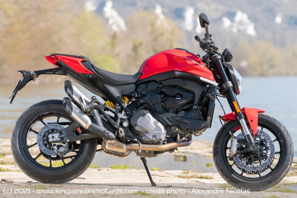 La Ducati Monster (950)