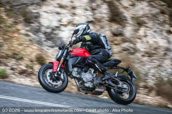 Essai du roadster Ducati Monster V2 Essai du roadster Ducati Monster V2
