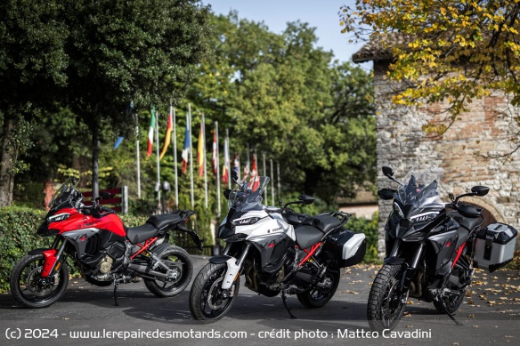 La Ducati Multistrada V4 S se décline dans trois coloris