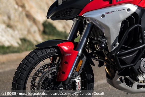 Toujours bardée d'électronique, la MTS Rally se dote désormais de suspensions DSS EVo pilotées
