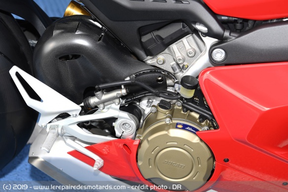 Le 4 cylindres de la Ducati Panigale V4 R
