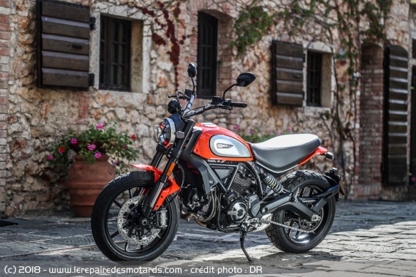 Ducati Scrambler 800 Icon