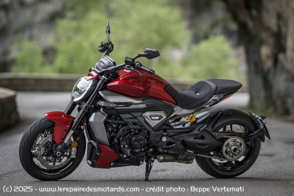Le Power Cruiser Ducati XDiavel V4