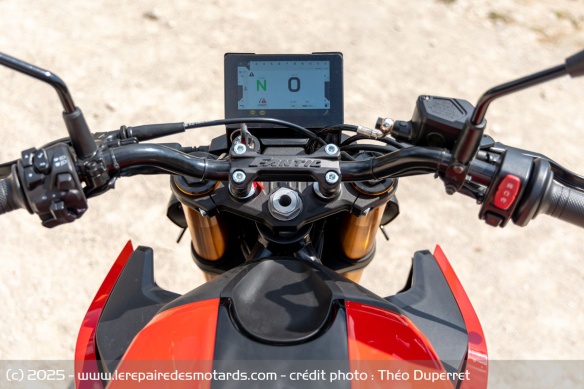 Le compteur TFT de la Fantic Stealth 125