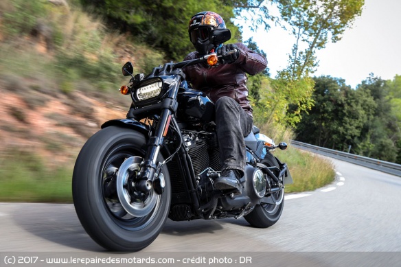 La Fat Bob est dans son élément en mode cruising
