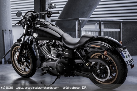 Vue arrière de la Harley-Davidson Low Rider S