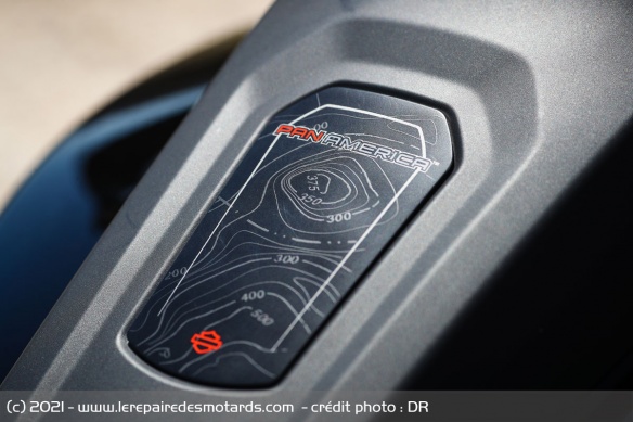 Console de la Harley-Davidson Pan-America 1250 Special