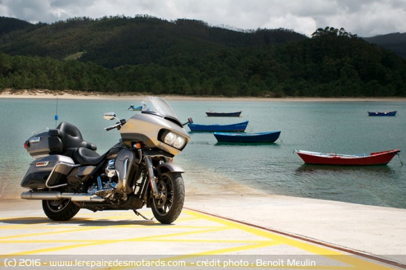 HD Road Glide Ultra en mer