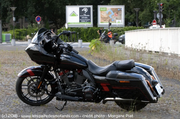 La Harley-Davidson Road Glide CVO 117