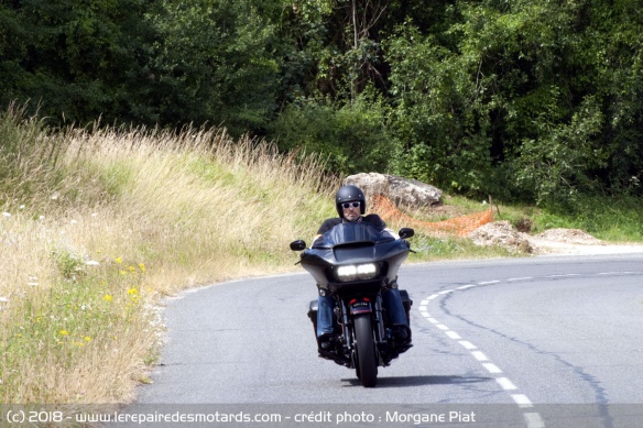 Essai de la Harley-Davidson Road Glide CVO 117 sur route