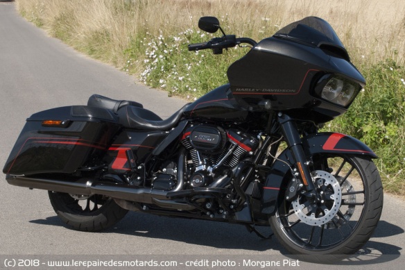 Essai de la Harley-Davidson Road Glide CVO 117