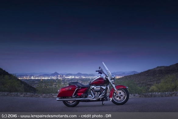 Harley-Davidson Road King '107' aux US