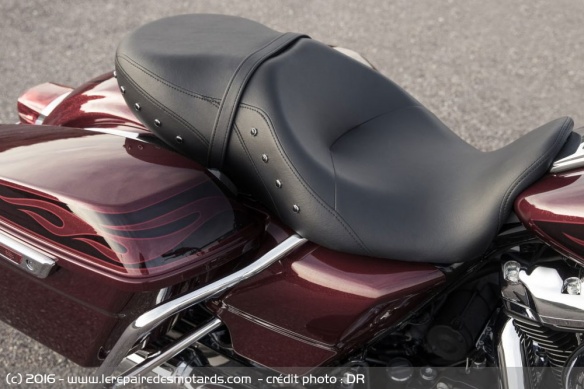 Selle Harley-Davidson Road King '107'