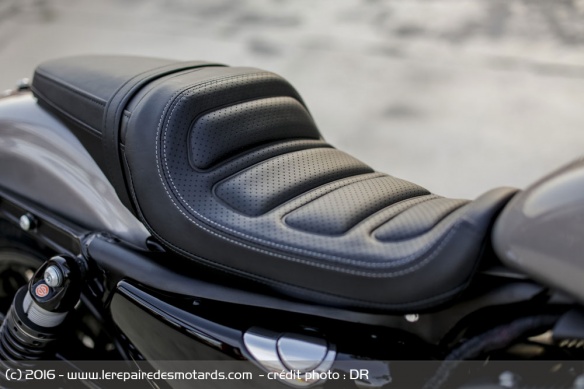 Selle de la Harley-Davidson Roadster
