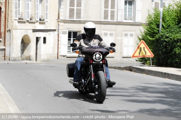 Essai de la Harley-Davidson Sport Glide 107 en ville