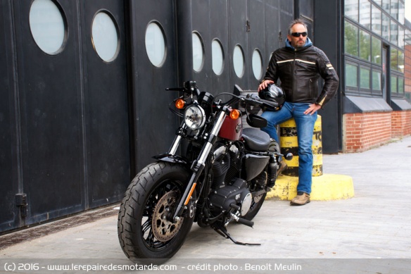 Harley-Davidson Forty-Eight de face